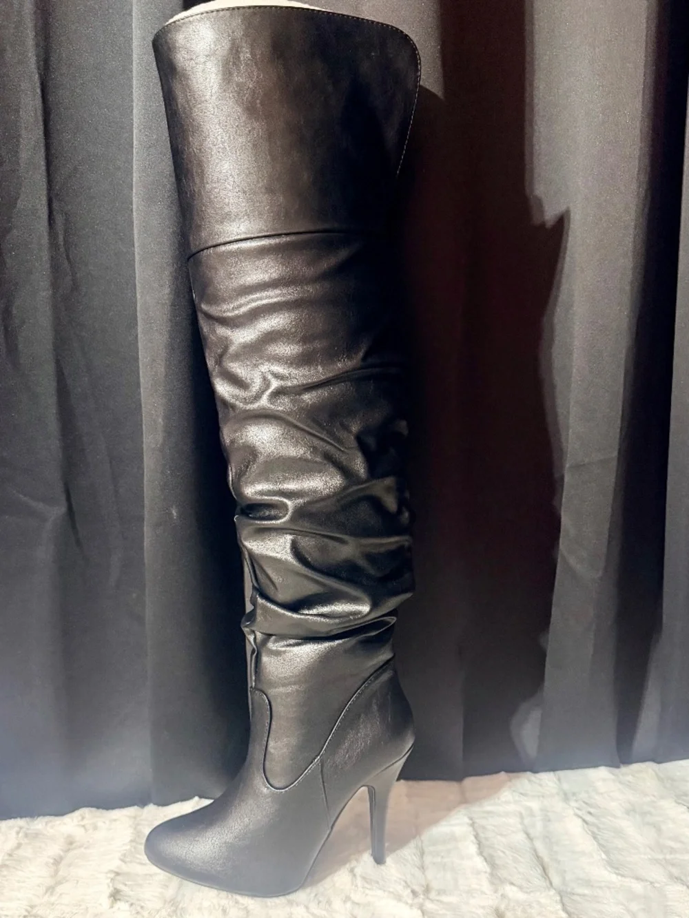 Forever Black Faux Leather Mid Height Slouchy Silhouette 3 3/4